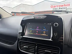 Used 2018 Renault Clio Iconic Blue - Interior and Exterior details 13