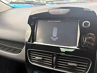 Used 2018 Renault Clio Iconic Blue - Interior and Exterior details 14