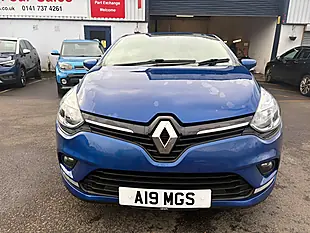 Used 2018 Renault Clio Iconic Blue - Interior and Exterior details 2