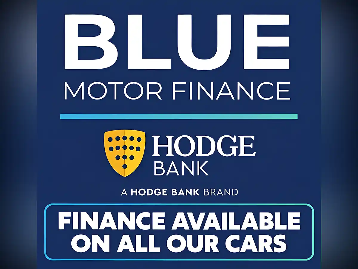 Used 2018 Renault Clio Iconic Blue - Interior and Exterior details 20
