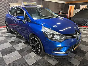 Used 2018 Renault Clio Iconic Blue - Interior and Exterior details 2