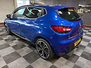 Used 2018 Renault Clio Iconic Blue - Interior and Exterior details 6