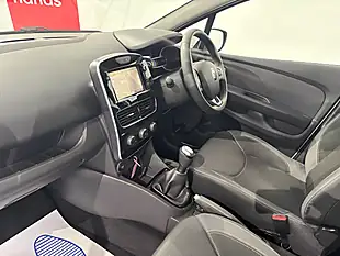 Used 2018 Renault Clio Iconic Glacier White - Interior and Exterior details 11