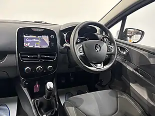 Used 2018 Renault Clio Iconic Glacier White - Interior and Exterior details 18