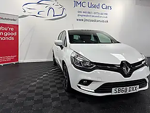 Used 2018 Renault Clio Iconic Glacier White - Interior and Exterior details 6