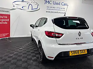 Used 2018 Renault Clio Iconic Glacier White - Interior and Exterior details 8