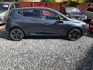 Used 2018 Renault Clio Iconic Grey - Interior and Exterior details 10