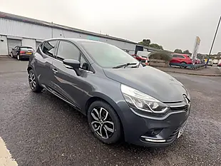 Used 2018 Renault Clio Iconic Grey - Interior and Exterior details 6