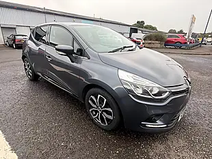 Used 2018 Renault Clio Iconic Grey - Interior and Exterior details 9