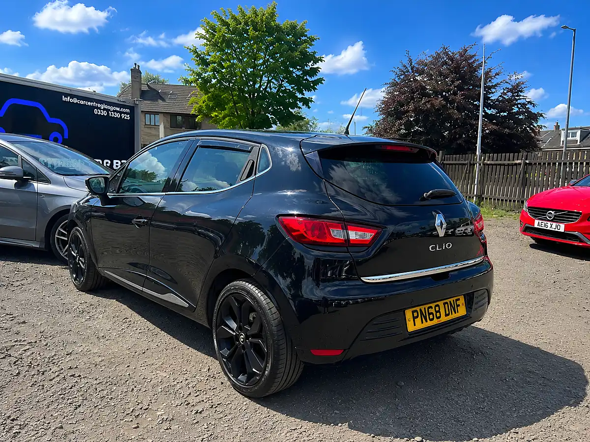 Used 2018 Renault Clio Iconic - Interior and Exterior details 11