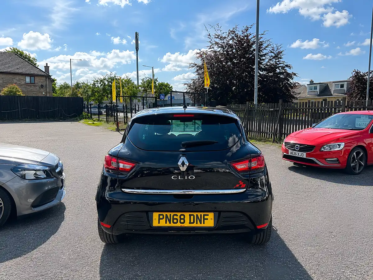 Used 2018 Renault Clio Iconic - Interior and Exterior details 16