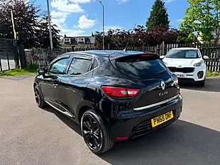 Used 2018 Renault Clio Iconic - Interior and Exterior details 17