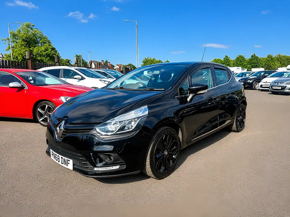 Used 2018 Renault Clio Iconic - Interior and Exterior details 7
