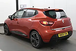 Used 2018 Renault Clio Iconic Mars Red - Interior and Exterior details 13