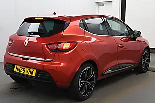 Used 2018 Renault Clio Iconic Mars Red - Interior and Exterior details 14