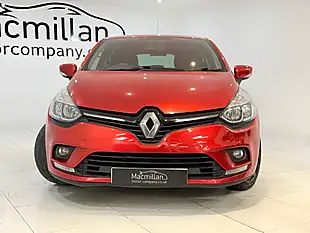 Used 2018 Renault Clio Iconic Red - Interior and Exterior details 8