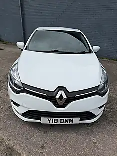 Used 2018 Renault Clio Iconic White - Interior and Exterior details 3