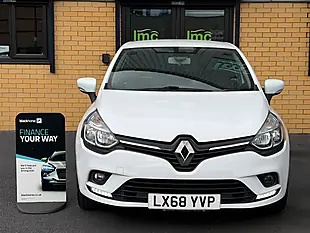 Used 2018 Renault Clio Iconic White - Interior and Exterior details 6