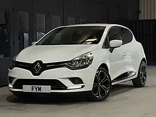 Used 2018 Renault Clio Iconic White - Interior and Exterior details 18