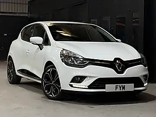 Used 2018 Renault Clio Iconic White - Interior and Exterior details 3