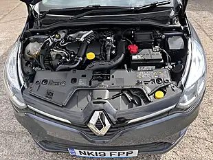 Used 2018 Renault Clio Play Titanium Grey Met - Interior and Exterior details 18