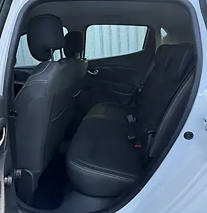 Used 2018 Renault Clio Play White - Interior and Exterior details 10