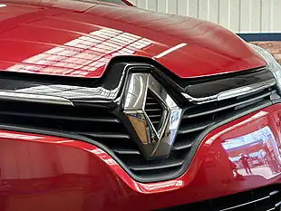 Used 2018 Renault Clio Signature Nav Mars Red - Interior and Exterior details 18