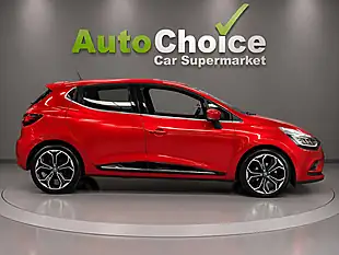 Used 2018 Renault Clio Signature Nav Red - Interior and Exterior details 8