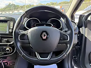 Used 2018 Renault Clio Signature Nav Titanium Grey - Interior and Exterior details 13