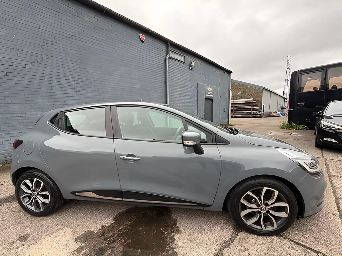 Used 2018 Renault Clio Urban Nav Special Grey - Interior and Exterior details 20