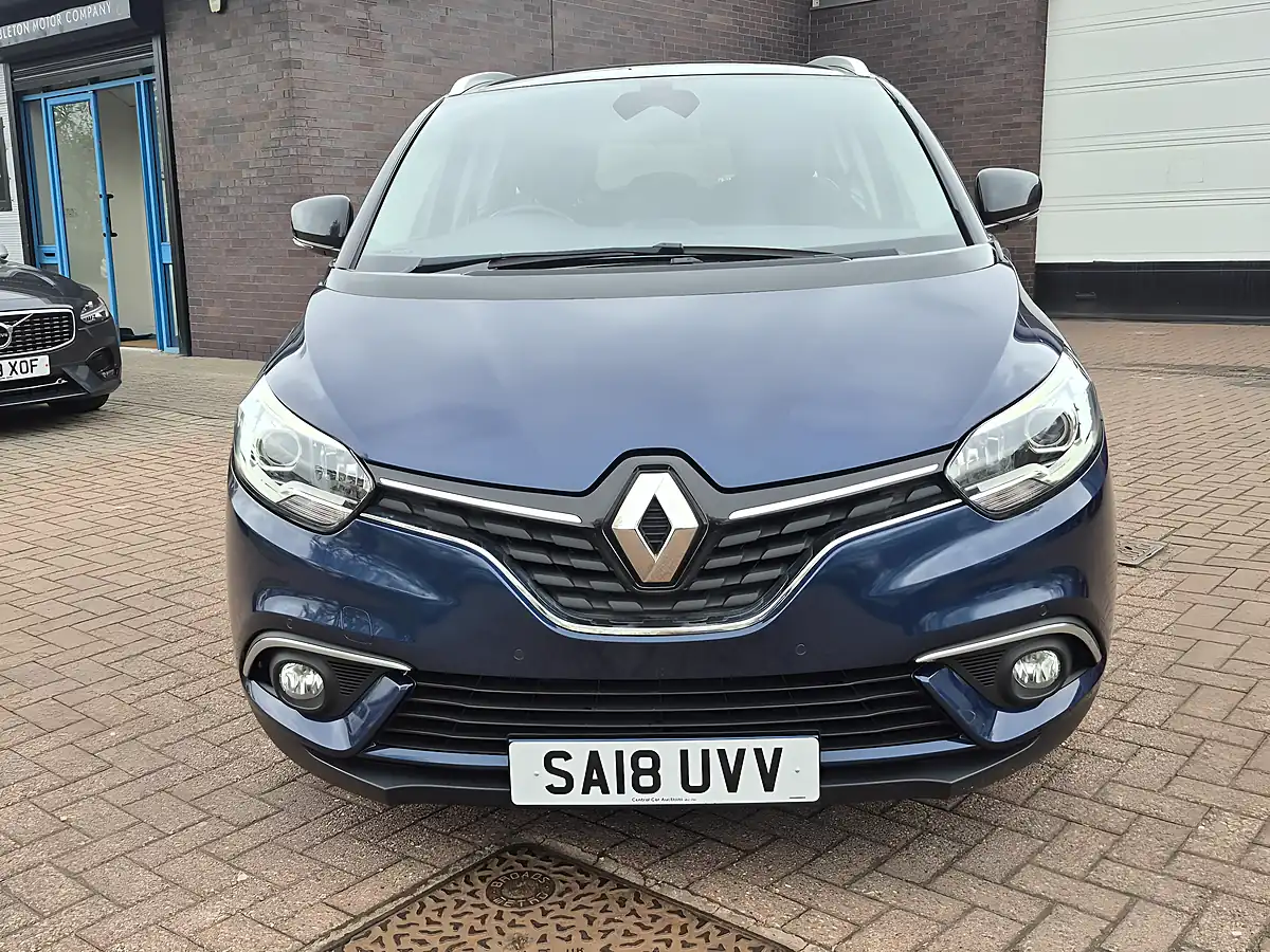 Used 2018 Renault Grand Scenic Dynamique Nav Cosmos Blue - Interior and Exterior details 9