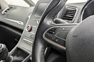 Used 2018 Renault Grand Scenic Dynamique Nav Silver - Interior and Exterior details 12