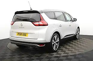 Used 2018 Renault Grand Scenic Dynamique Nav Silver - Interior and Exterior details 3