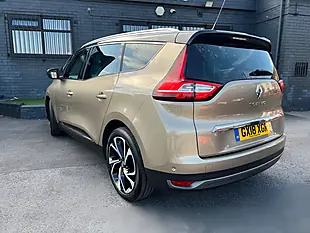 Used 2018 Renault Grand Scenic Dynamique S Nav Beige - Interior and Exterior details 6