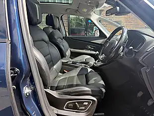 Used 2018 Renault Grand Scenic Signature Nav Blue - Interior and Exterior details 15