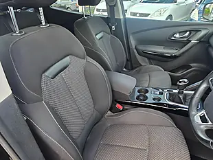 Used 2018 Renault Kadjar Dynamique Nav Black - Interior and Exterior details 12