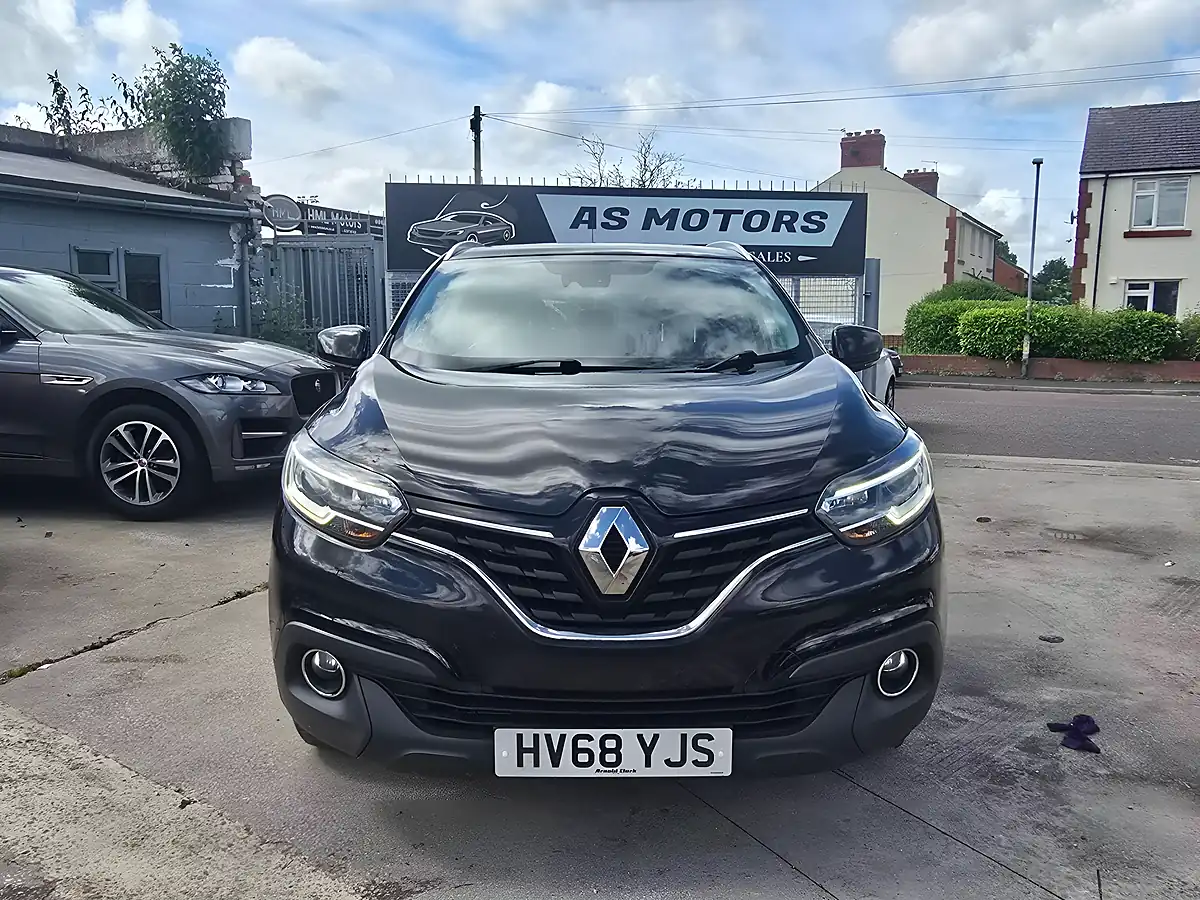 Used 2018 Renault Kadjar Dynamique Nav Black - Interior and Exterior details 2