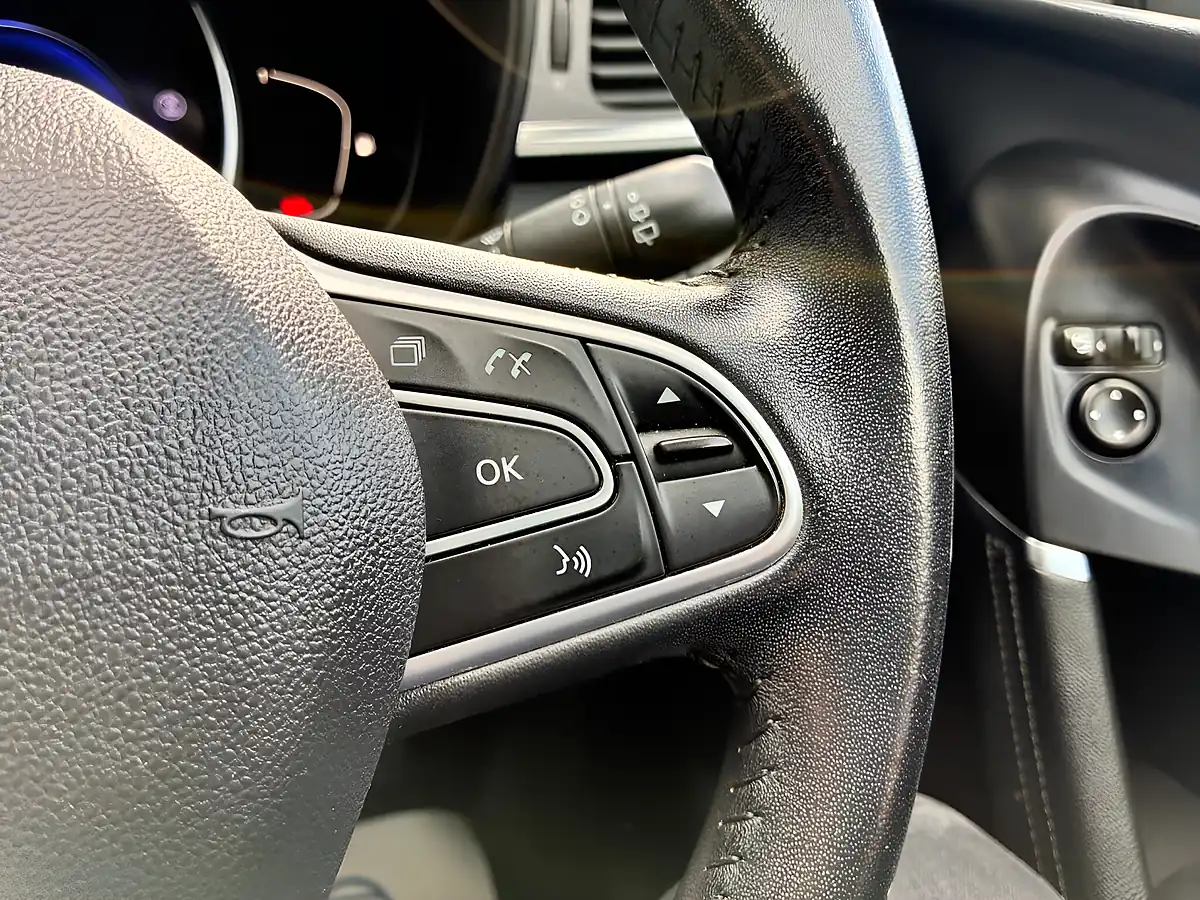 Used 2018 Renault Kadjar Dynamique Nav Black - Interior and Exterior details 18
