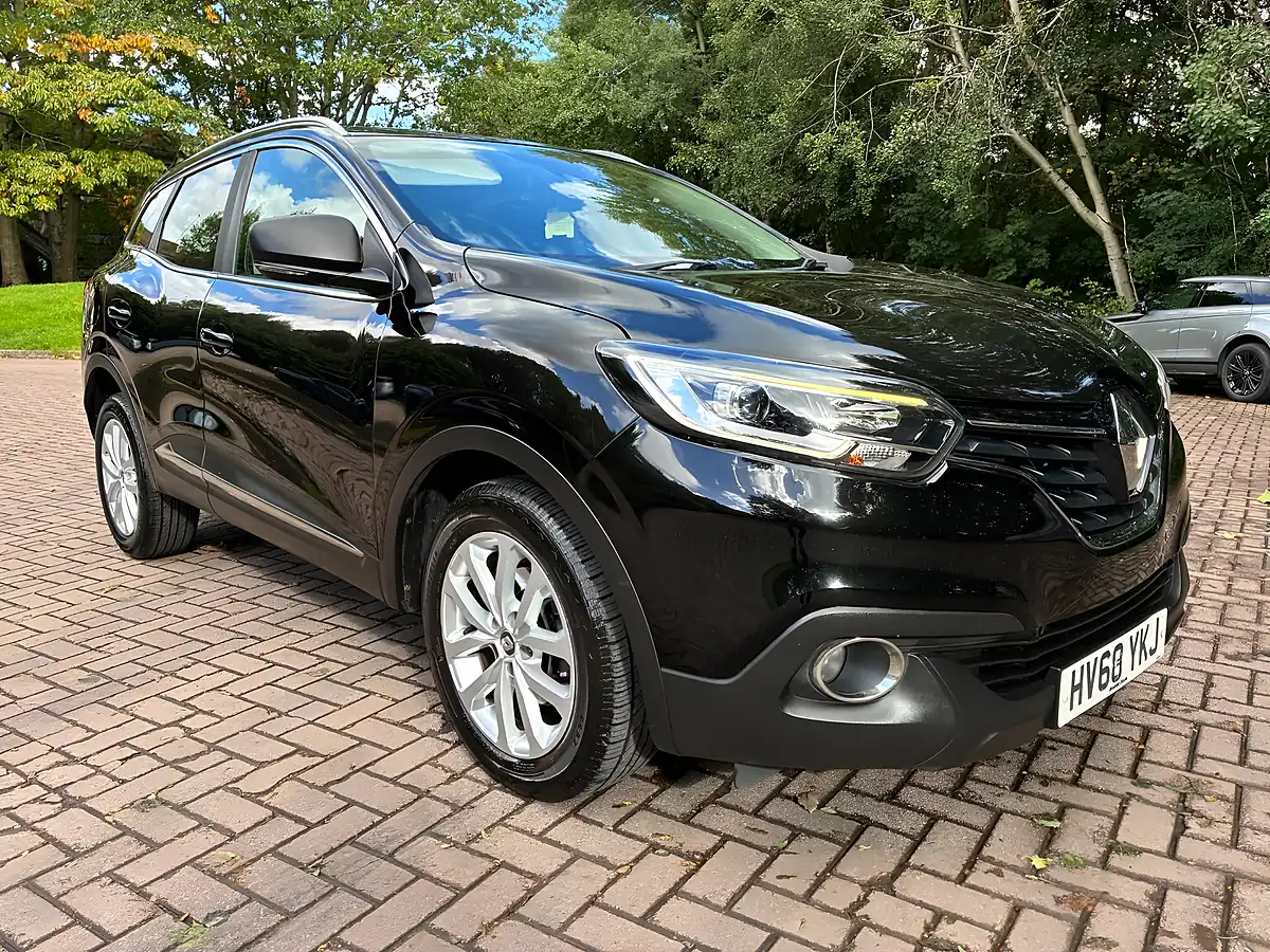Used 2018 Renault Kadjar Dynamique Nav Black - Interior and Exterior details 2