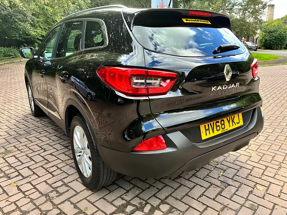 Used 2018 Renault Kadjar Dynamique Nav Black - Interior and Exterior details 7
