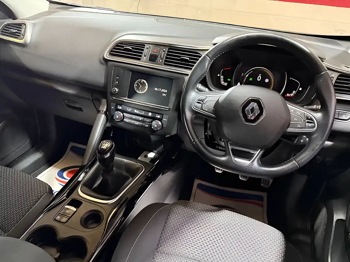Used 2018 Renault Kadjar Dynamique Nav Blue - Interior and Exterior details 20