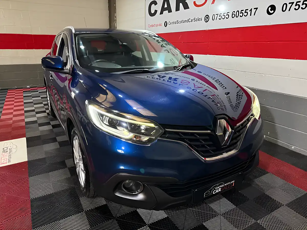 Used 2018 Renault Kadjar Dynamique Nav Blue - Interior and Exterior details 5