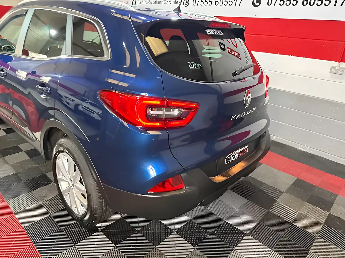 Used 2018 Renault Kadjar Dynamique Nav Blue - Interior and Exterior details 9