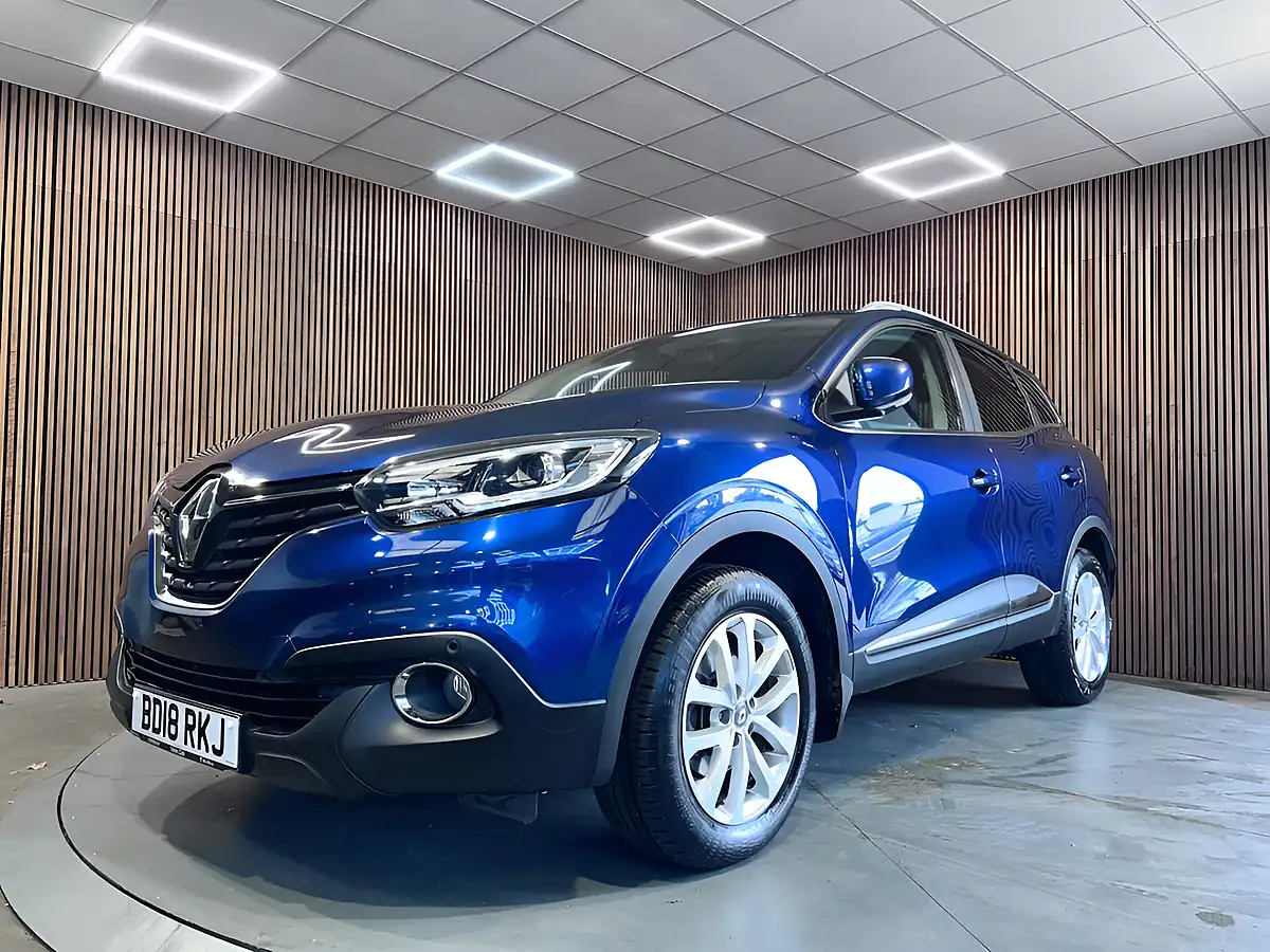 Used 2018 Renault Kadjar Dynamique Nav Blue - Interior and Exterior details 3