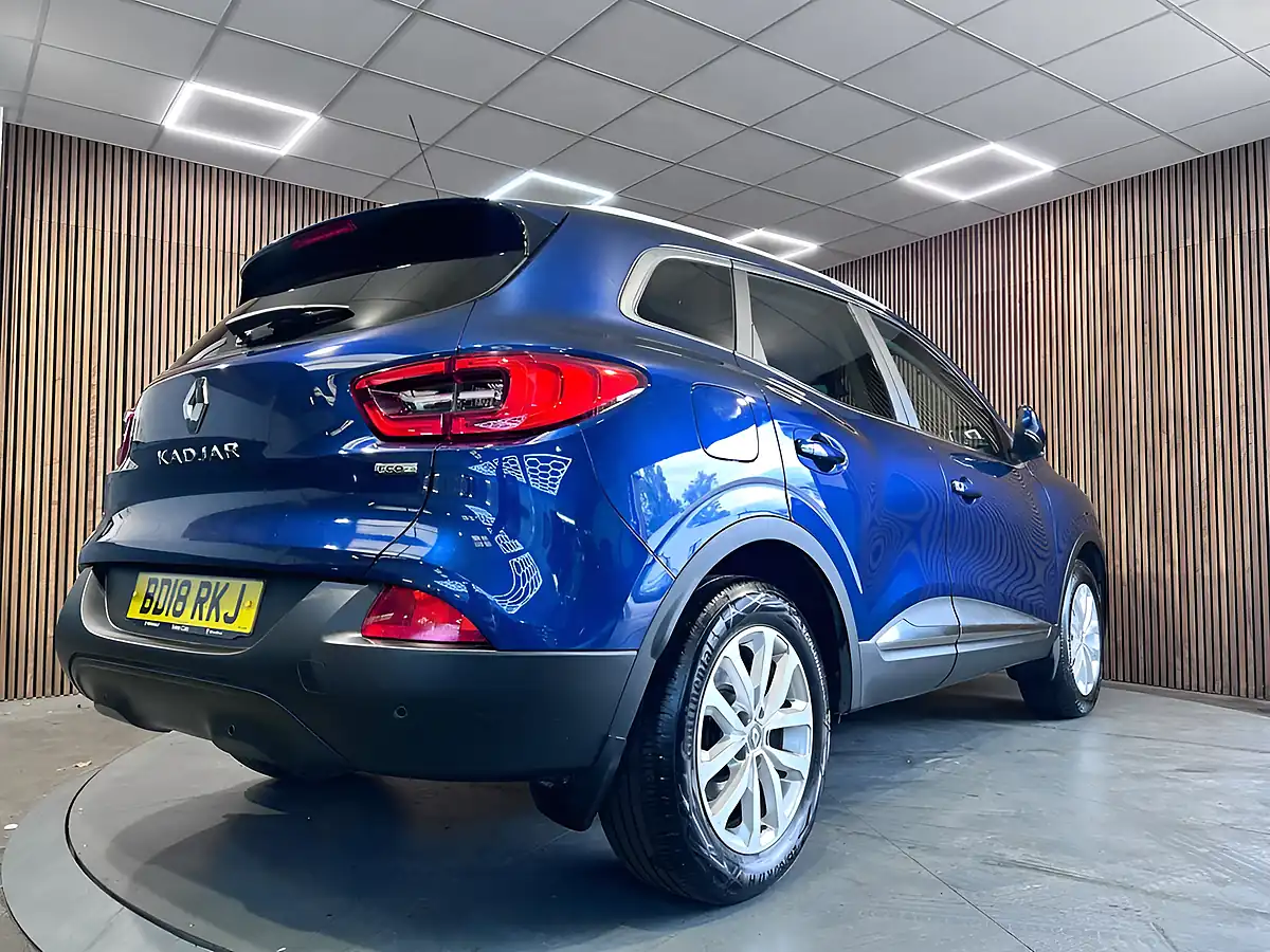 Used 2018 Renault Kadjar Dynamique Nav Blue - Interior and Exterior details 8