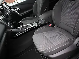 Used 2018 Renault Kadjar Dynamique Nav Blue - Interior and Exterior details 11