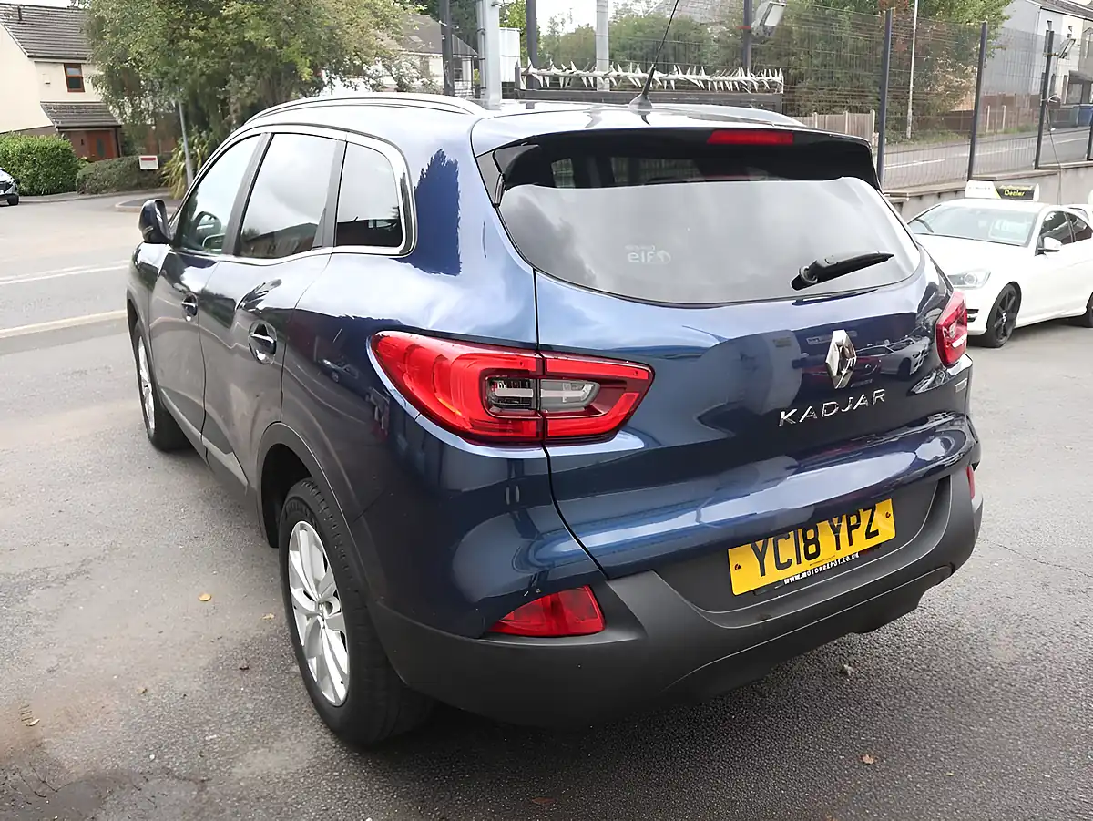 Used 2018 Renault Kadjar Dynamique Nav Blue - Interior and Exterior details 12