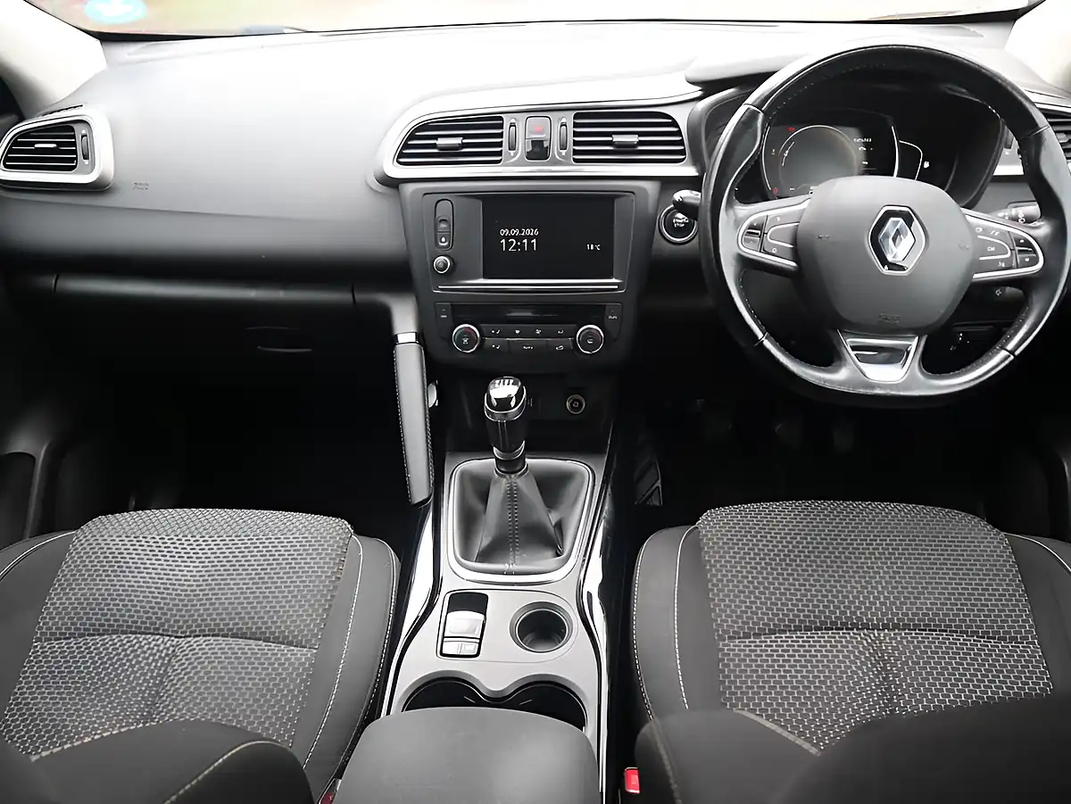 Used 2018 Renault Kadjar Dynamique Nav Blue - Interior and Exterior details 2