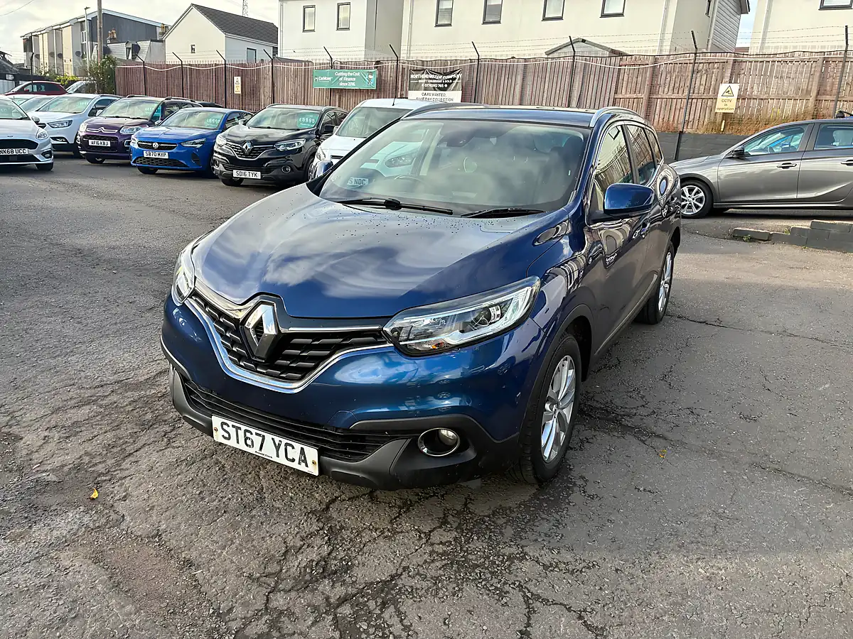 Used 2018 Renault Kadjar Dynamique Nav Cosmos Blue - Interior and Exterior details 7