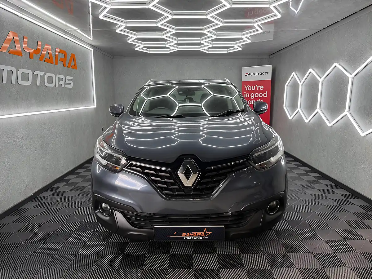 Used 2018 Renault Kadjar Dynamique Nav Grey - Interior and Exterior details 3